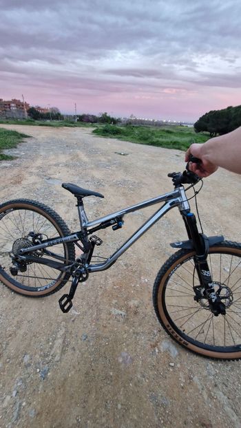 Used Commencal META AM 29 ESSENTIAL 2021 2021 MTB