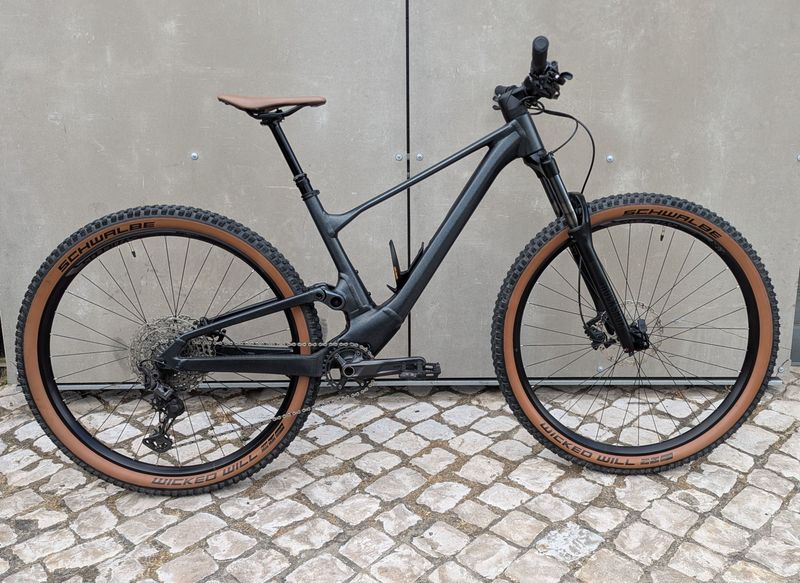 Used Scott Spark 960 2025 2025 Mountainbike, Black — image 1 of 10