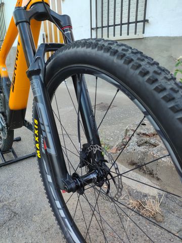 Gebrauchtes Berria MAKO DC 6 2024 2024 Mountainbike, Orange — Bild 8 von 17