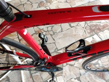 Trek Domane SL 6 Pro 2017 2017 Road & Gravel d'occasion — image 7 sur 8