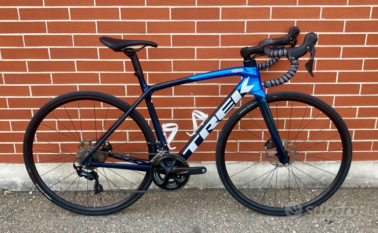 Trek Emonda SL 5 Disc 2022 — Price & Specs | 2BX