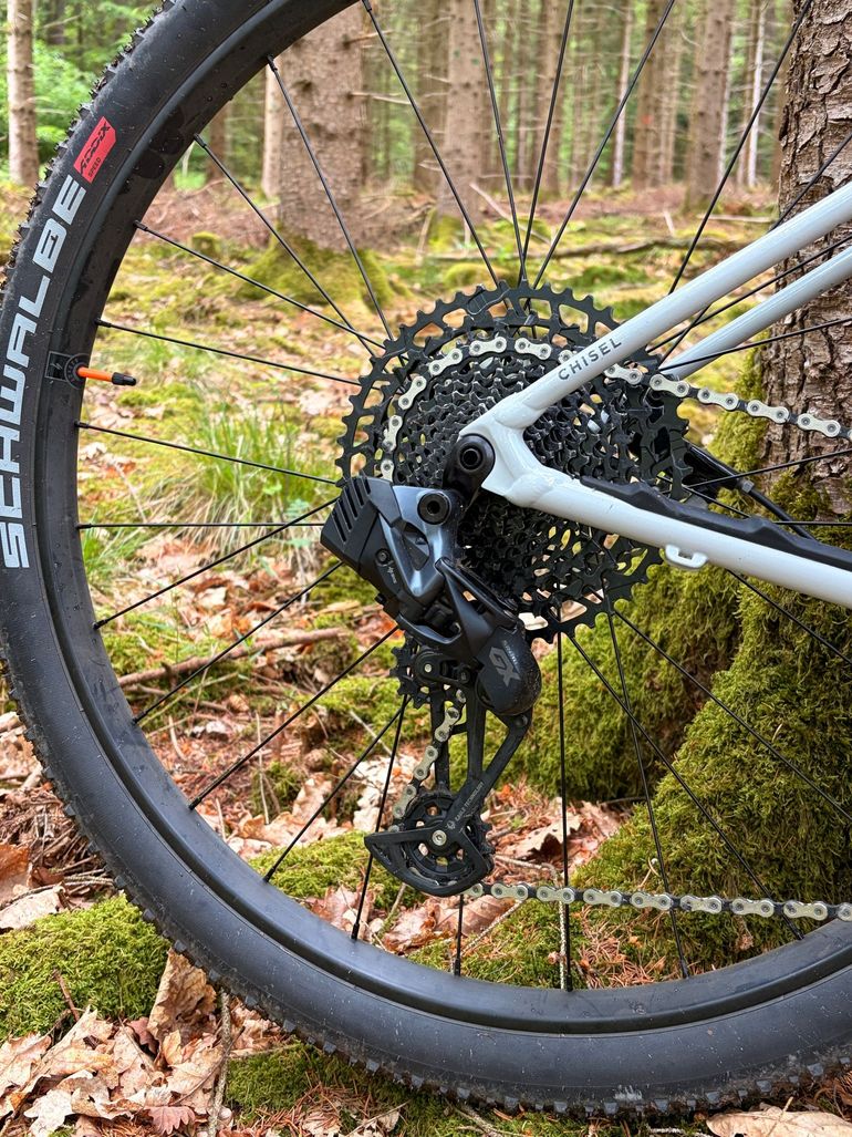 Gebrauchtes Specialized Chisel Hardtail 2026 2026 Mountainbike, Hellgrau — Bild 3 von 7