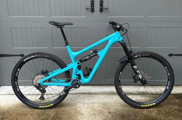 Used Yeti SB150 C1 2022 2022 Mountainbike, Black, 29 — image 3 of 4