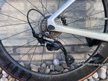 Gebrauchtes Canyon Aeroad CF SL 7 Disc 2021 2021 Road & Gravel, Hellgrau — Bild 5 von 11