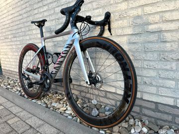 Gebrauchtes Canyon Aeroad CF SL 7 Disc 2021 2021 Road & Gravel, Hellgrau — Bild 3 von 11