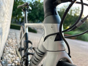 Gebrauchtes Canyon Aeroad CF SL 7 Disc 2021 2021 Road & Gravel, Hellgrau — Bild 9 von 11