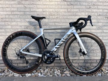 Gebrauchtes Canyon Aeroad CF SL 7 Disc 2021 2021 Road & Gravel, Hellgrau — Bild 1 von 11