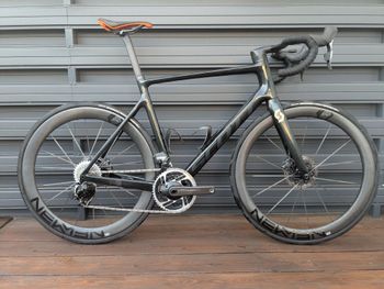 Scott Addict RC 20 2022 Frameset 2022 Road & Gravel usato, Verde — immagine 2 di 22
