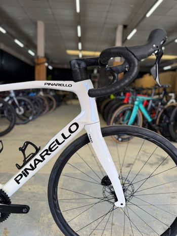 Gebrauchtes Pinarello X1 2024 Road & Gravel, Weiß — Bild 6 von 24
