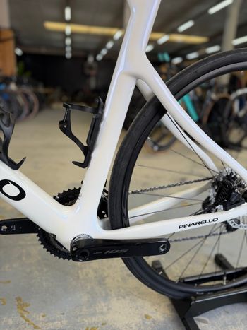 Gebrauchtes Pinarello X1 2024 Road & Gravel, Weiß — Bild 22 von 24