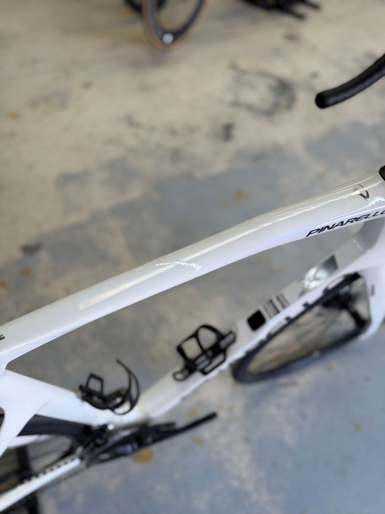 Gebrauchtes Pinarello X1 2024 Road & Gravel, Weiß — Bild 15 von 24