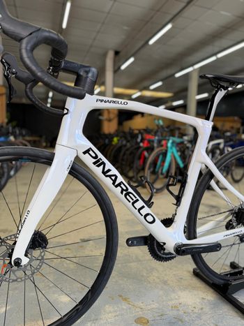 Gebrauchtes Pinarello X1 2024 Road & Gravel, Weiß — Bild 18 von 24