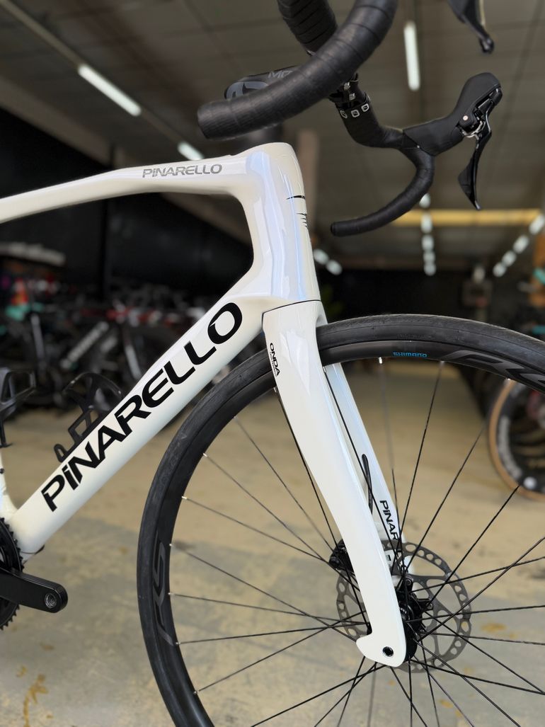 Gebrauchtes Pinarello X1 2024 Road & Gravel, Weiß — Bild 4 von 24