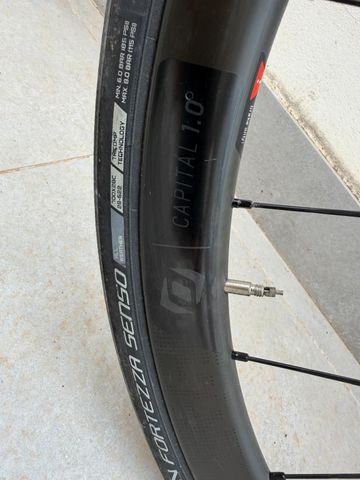 Gebrauchtes Scott Addict RC 15 2020 2020 Road & Gravel, Rot — Bild 12 von 22