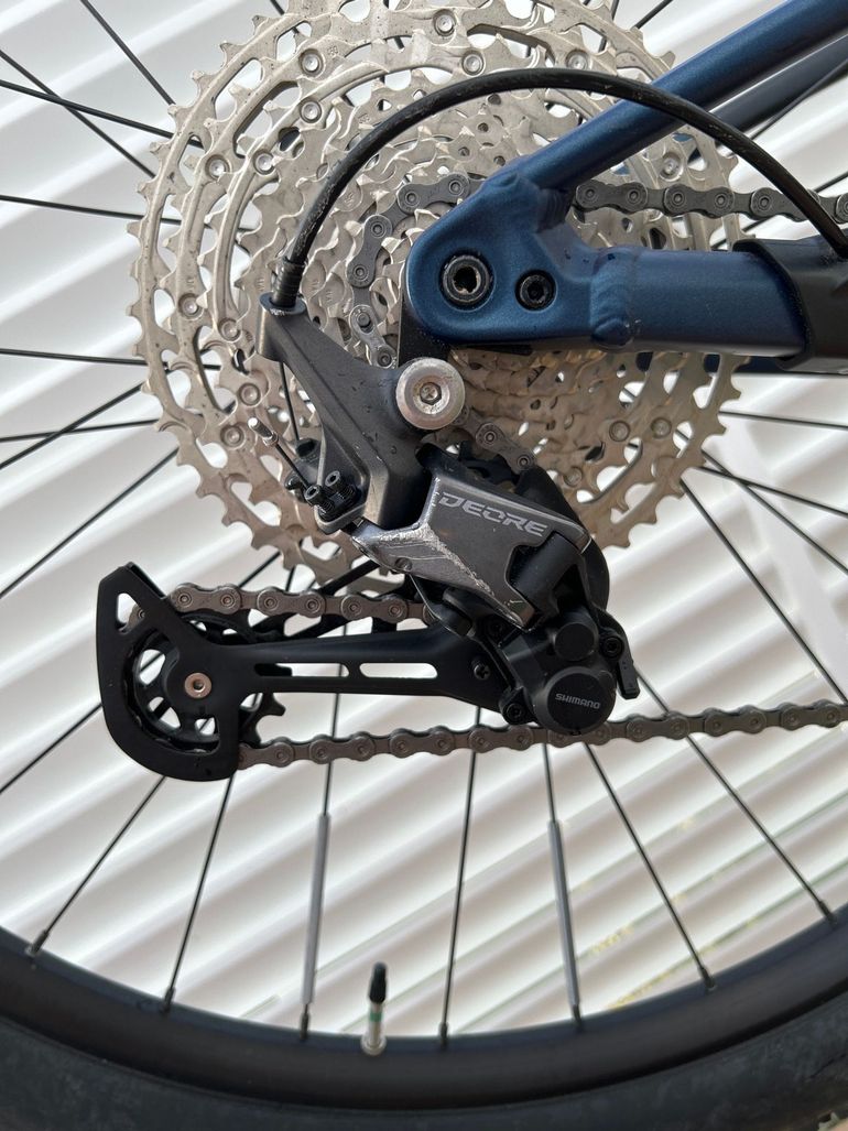 Gebrauchtes Orbea Oiz Shimano Deore 2023 Mountainbike, Blau — Bild 4 von 7