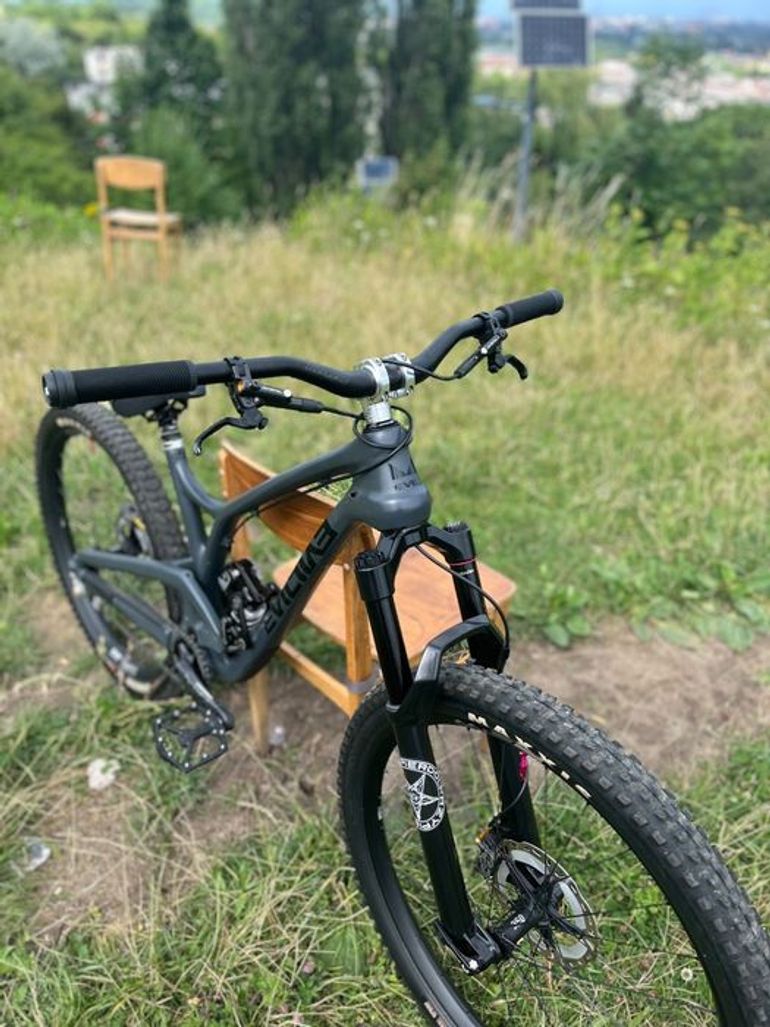 Gebrauchtes Evil Calling / XTR 2020 2020 Mountainbike, Hellgrau — Bild 2 von 12