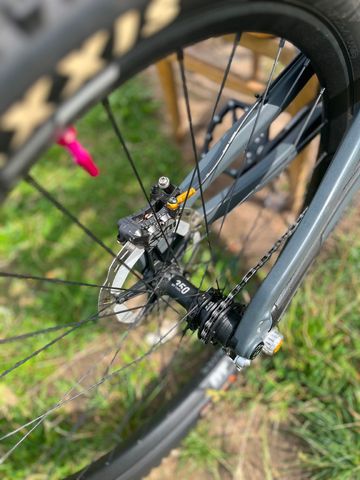 Used Evil Calling / XTR 2020 2020 Mountainbike, Light Gray — image 9 of 12