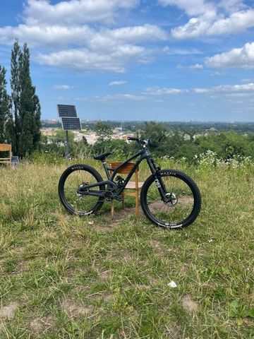 Used Evil Calling / XTR 2020 2020 Mountainbike, Light Gray — image 1 of 12