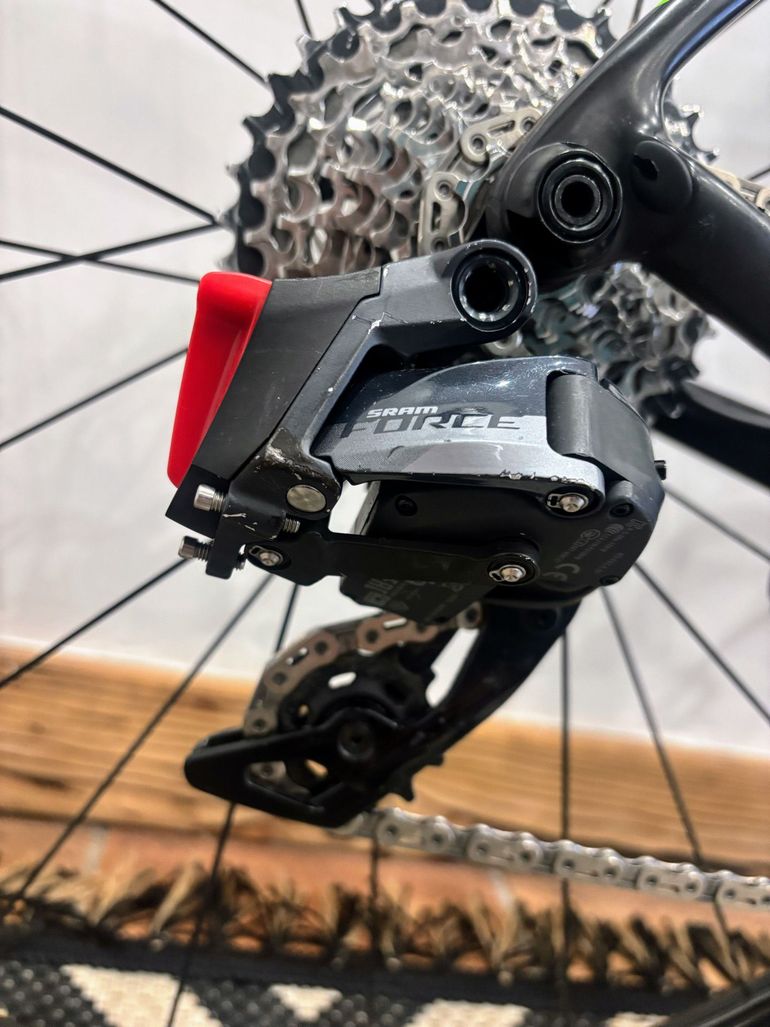 Used Cervélo R5 SRAM Force eTap AXS 2020 Road & Gravel, Black — image 6 of 15