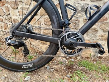 Scott Addict SRAM Red eTap AXS 2022 Road & Gravel d'occasion — image 2 sur 5