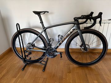Tweedehands Trek Emonda 2022 Road & Gravel — afbeelding 2 van 8