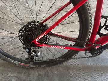 Used Specialized Epic Hardtail 2020 2020 Mountainbike, Red, 29 — image 3 of 4