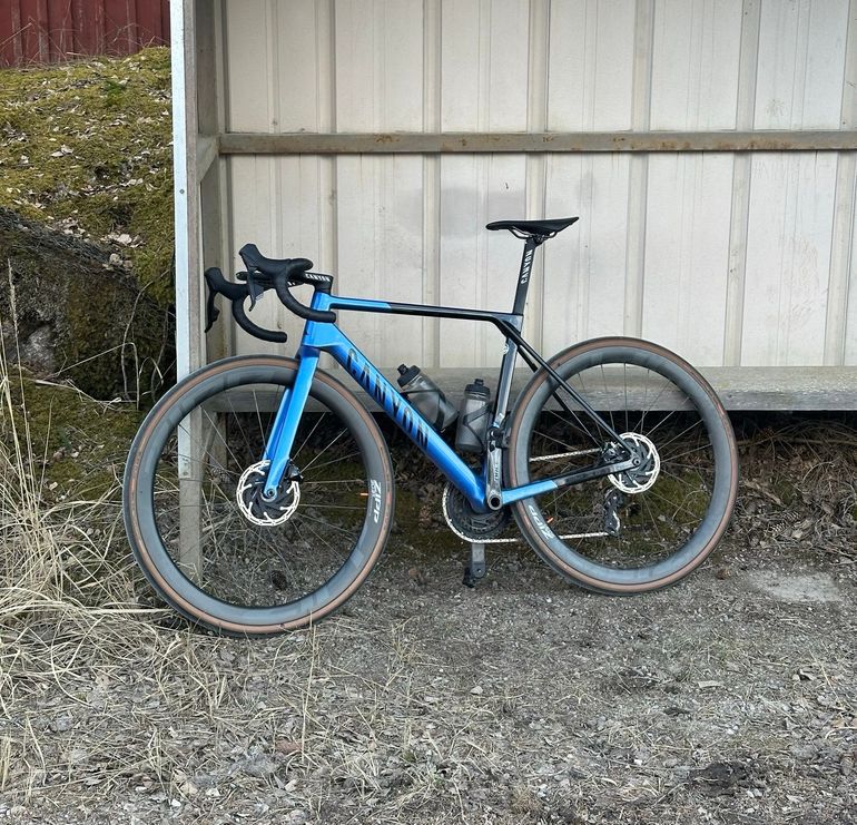 Brugt Canyon Ultimate SRAM Force eTap AXS 2023 Road & Gravel — billede 2 af 5