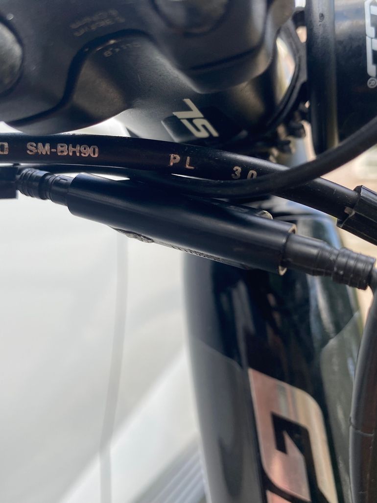 Tweedehands Giant Defy Advanced Pro 0 2018 2018 Road & Gravel — afbeelding 18 van 21