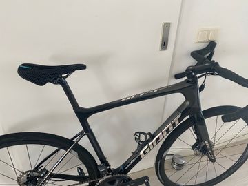 Used Giant Defy Advanced Pro 0 2018 2018 Road & Gravel, Black — image 6 of 21