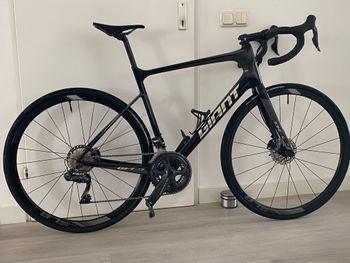 Used Giant Defy Advanced Pro 0 2018 2018 Road & Gravel