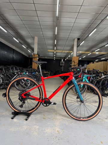 BMC URS TWO AXS 2024 Road & Gravel usato