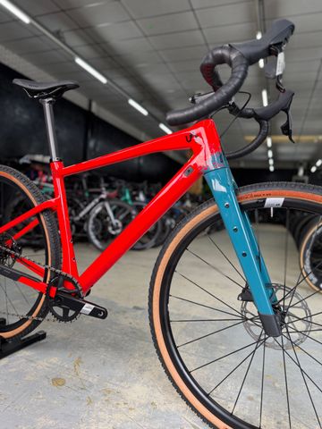 Used BMC URS TWO AXS 2024 Road & Gravel, Red — image 4 of 21
