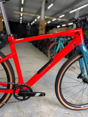 Used BMC URS TWO AXS 2024 Road & Gravel, Red — image 12 of 21