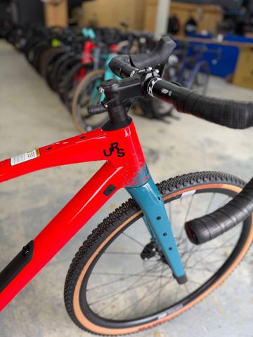 Used BMC URS TWO AXS 2024 Road & Gravel, Red — image 6 of 21