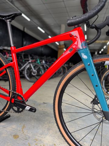 Used BMC URS TWO AXS 2024 Road & Gravel, Red — image 5 of 21
