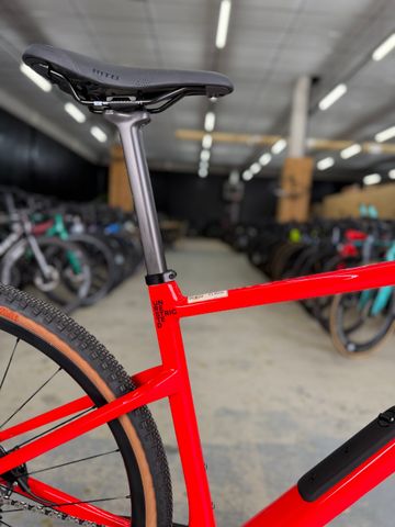 Used BMC URS TWO AXS 2024 Road & Gravel, Red — image 8 of 21