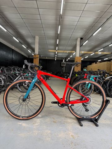 Used BMC URS TWO AXS 2024 Road & Gravel, Red — image 17 of 21