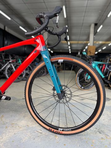 Used BMC URS TWO AXS 2024 Road & Gravel, Red — image 3 of 21