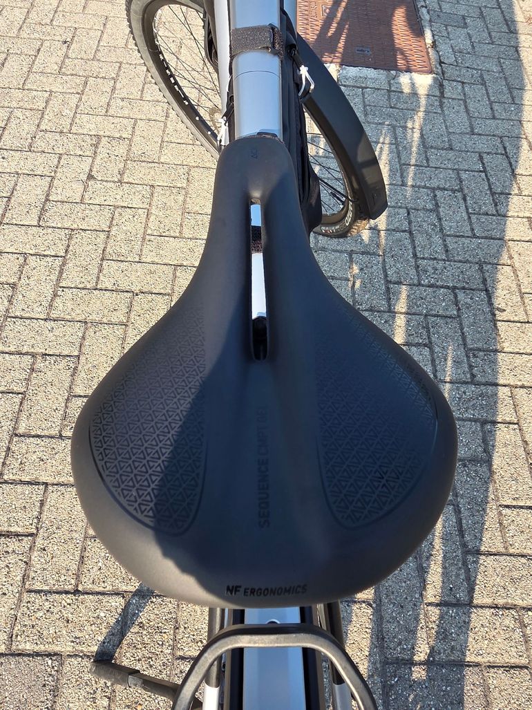 Tweedehands CUBE Kathmandu Shimano Deore XT 2023 Urban — afbeelding 4 van 17