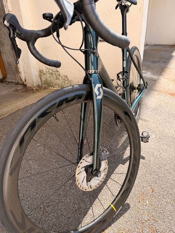 Gebrauchtes Scott Addict 10 disc 2021 2021 Road & Gravel, Grün — Bild 2 von 7
