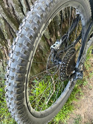 Używany Propain Tyee CF 29, L 2022 Mountainbike — zdjęcie 10 z 16
