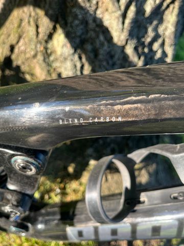 Używany Propain Tyee CF 29, L 2022 Mountainbike — zdjęcie 4 z 16