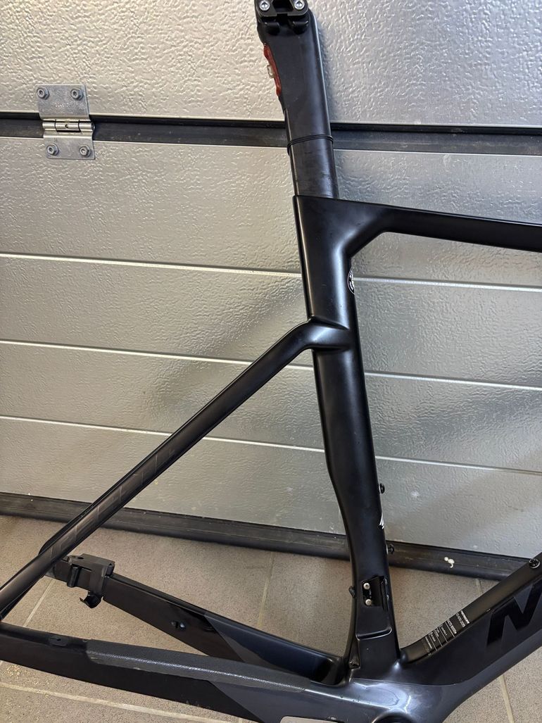 Used Merida REACTO DISC 8000-E 2020 Frameset 2020 Road & Gravel, Black — image 11 of 16