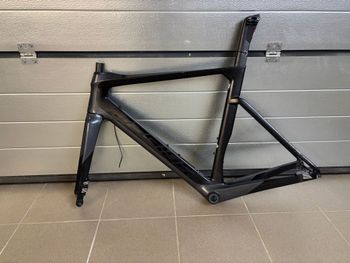 Used Merida REACTO DISC 8000-E 2020 Frameset 2020 Road & Gravel, Black — image 1 of 16