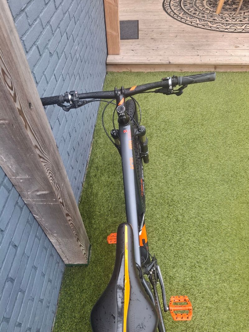 Used CUBE ACID 2019 2019 Mountainbike, Black, 27.5, 29 — image 3 of 6