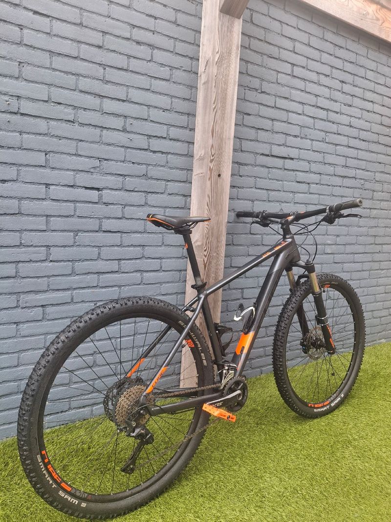 Used CUBE ACID 2019 2019 Mountainbike, Black, 27.5, 29 — image 2 of 6
