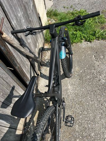 Used Scott Spark 910 2022 2022 Mountainbike, Black, 29 — image 9 of 11