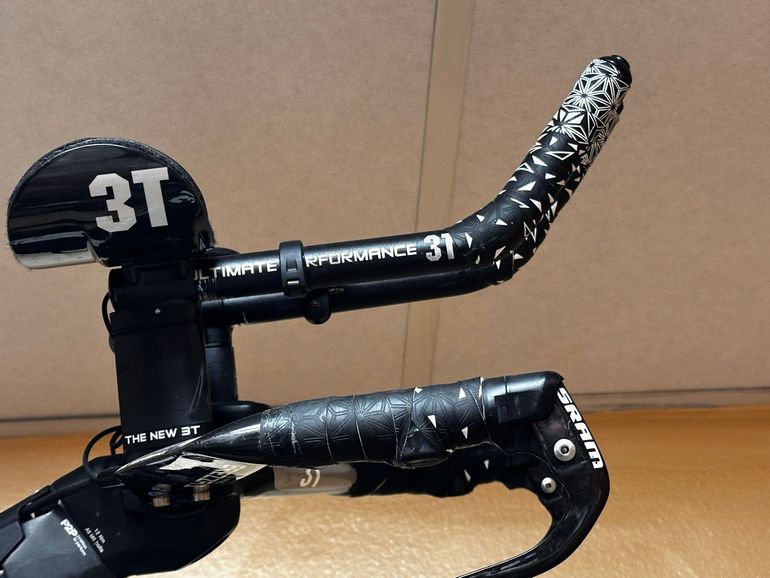Używany BMC Timemachine SRAM Red eTap 2017 Road & Gravel — zdjęcie 4 z 4