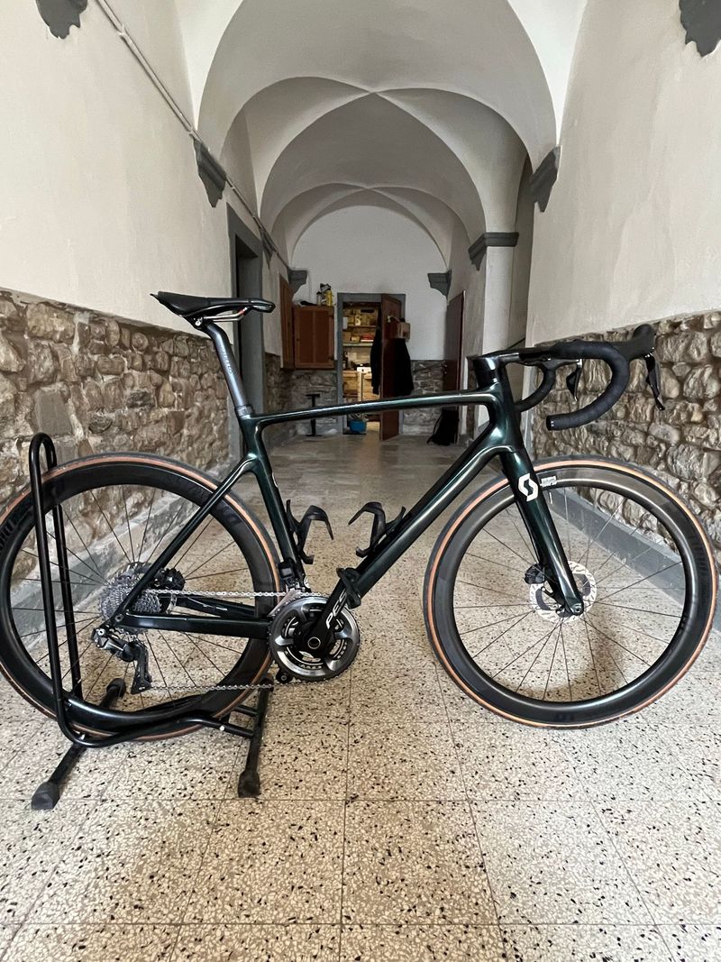 Used Scott Addict RC Premium 2020 2020 Road & Gravel