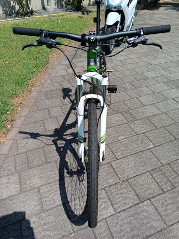 Used Trek X-Caliber 5 2014 2014 Mountainbike, Green, 29 — image 6 of 6